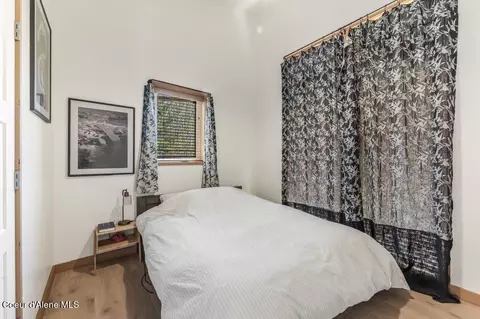 Bedroom - 10130 W Pine St, Sandpoint, ID 83864 photo 6 of 7