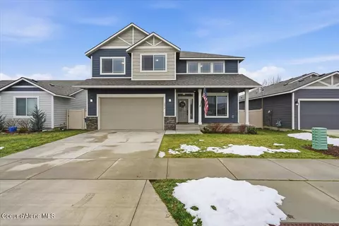 Exterior - 1074 E Allenby Ave, Post Falls, ID 83854 photo 3 of 9