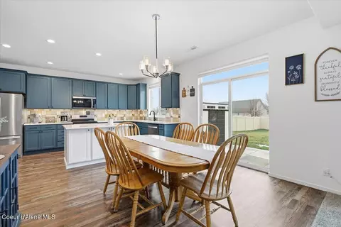 Dining - 1074 E Allenby Ave, Post Falls, ID 83854 photo 1 of 2