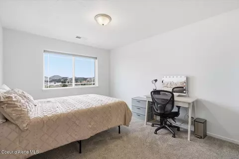 Bedroom - 1074 E Allenby Ave, Post Falls, ID 83854 photo 5 of 8