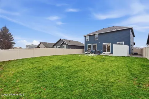 Exterior - 1074 E Allenby Ave, Post Falls, ID 83854 photo 8 of 9