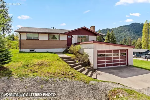 213 Rio Vista St, Osburn, ID 83849