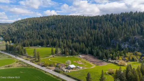 520409 Highway 95, Bonners Ferry, ID 83805