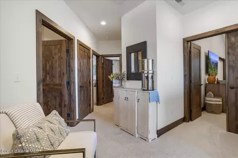 Entry Way - 207 Madera Dr, Sandpoint, ID 83864 photo 4 of 5