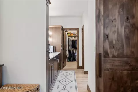 Entry Way - 207 Madera Dr, Sandpoint, ID 83864 photo 5 of 5