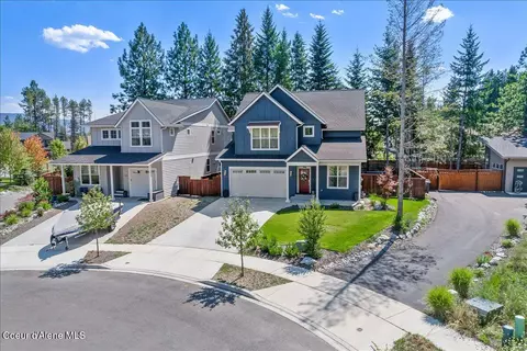 207 Madera Dr, Sandpoint, ID 83864