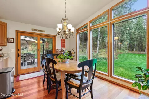 Dining - 5999 E Roger Dr, Post Falls, ID 83854 photo 2 of 2