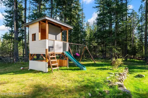 Exterior - 883 Mountain View Rd, Clark Fork, ID 83811 photo 5 of 13