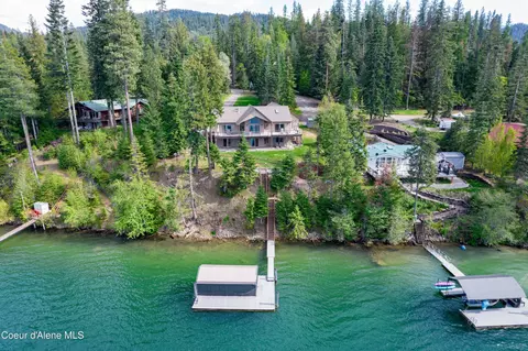 7833 E Burley Ct, Hayden, ID 83835