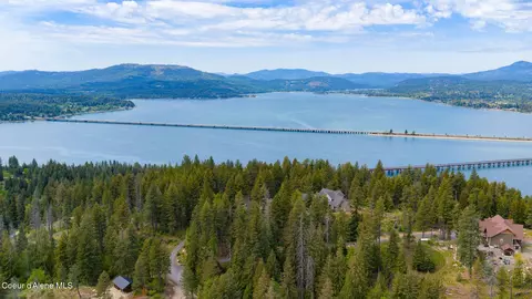 View/Area - 645 Eagle Crest Dr, Sagle, ID 83860 photo 10 of 12
