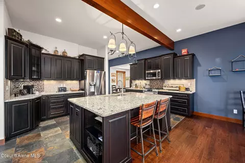 Kitchen - 645 Eagle Crest Dr, Sagle, ID 83860 photo 1 of 5