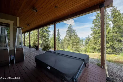 Exterior - 645 Eagle Crest Dr, Sagle, ID 83860 photo 15 of 27