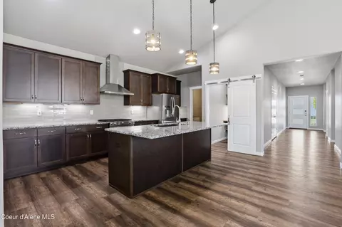 Entry Way - 1880 W Alsea Loop, Post Falls, ID 83854 photo 3 of 3