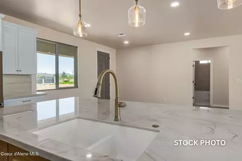 Kitchen - B1l1 Sylvan Rd, Athol, ID 83801 photo 4 of 4