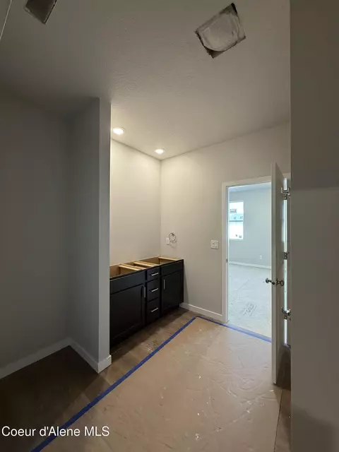 Bath - 5339 E Aquila Ave, Post Falls, ID 83854 photo 2 of 3