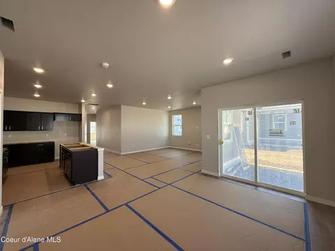 Living - 5339 E Aquila Ave, Post Falls, ID 83854 photo 2 of 2