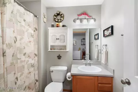 Bath - 3379 E Brownstone Ct, Post Falls, ID 83854 photo 1 of 2