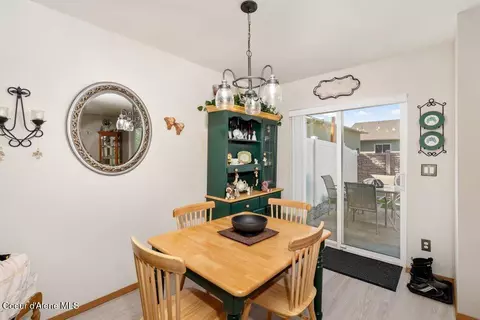 Dining - 3379 E Brownstone Ct, Post Falls, ID 83854 photo 2 of 2