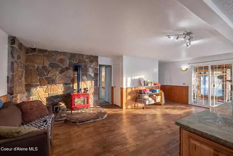 Living - 114 Bayview Rd, Athol, ID 83801 photo 1 of 6