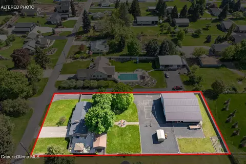 5903 N Davenport St, Dalton Gardens, ID 83815