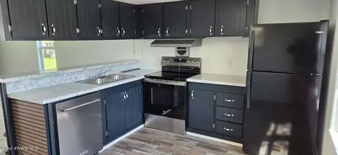 8852 W Meadow Brook Cir, Rathdrum, ID 83858