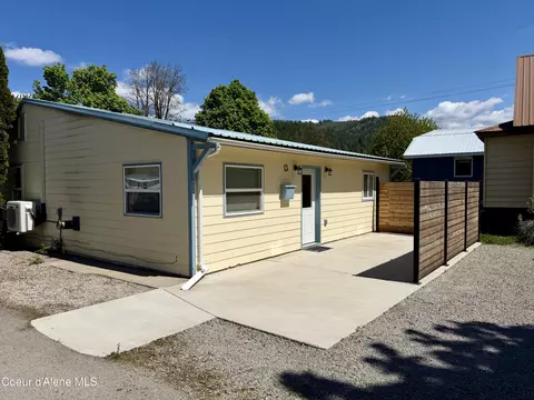 Exterior - 13 Emerson Ln, Kellogg, ID 83837 photo 5 of 9