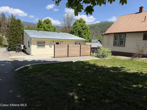 13 Emerson Ln, Kellogg, ID 83837