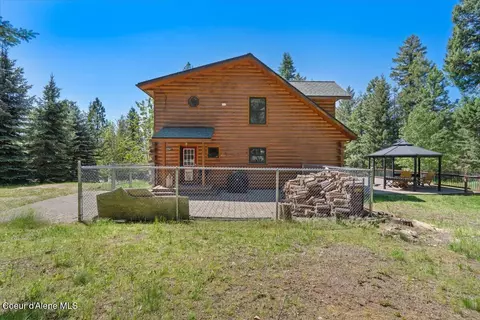 Exterior - 13764 S Ridgeview Dr, Harrison, ID 83833 photo 4 of 17