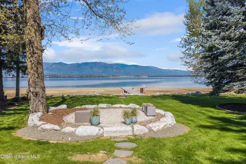 Exterior - 239 Pierce Ln, Sagle, ID 83860 photo 6 of 23