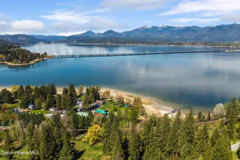 View/Area - 239 Pierce Ln, Sagle, ID 83860 photo 4 of 9