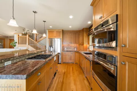Kitchen - 4459 E Ogara Rd, Harrison, ID 83833 photo 3 of 4