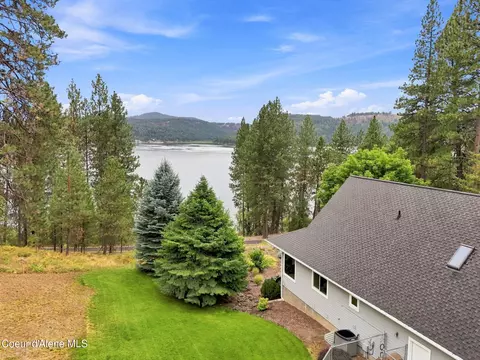 Exterior - 4459 E Ogara Rd, Harrison, ID 83833 photo 4 of 15