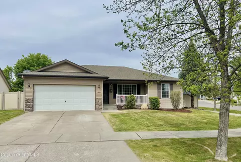 7630 N Joanna Dr, Coeur D'alene, ID 83815