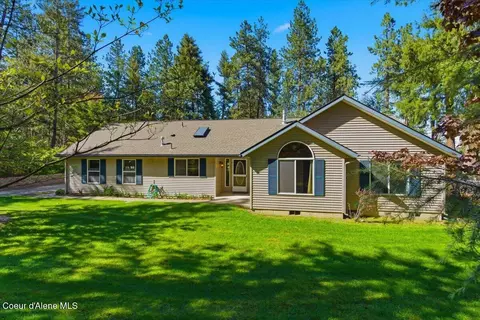 12413 W Rio Vista Pl, Post Falls, ID 83854