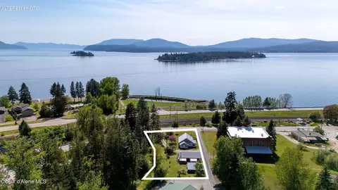 104 School Rd, Hope, ID 83836