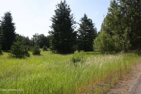 Nka River Lake Dr, Clark Fork, ID 83811