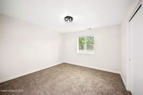 Bedroom - 1713 Main St Ab St Ab, Sandpoint, ID 83864 photo 3 of 4