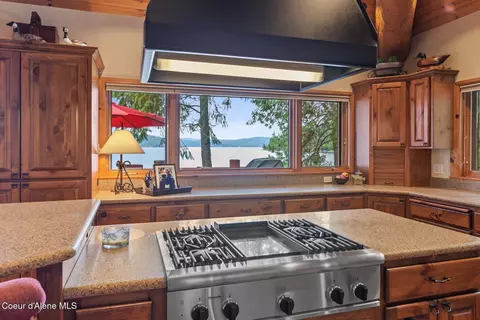 Kitchen - 360 E Ganos Ln, Harrison, ID 83833 photo 4 of 4