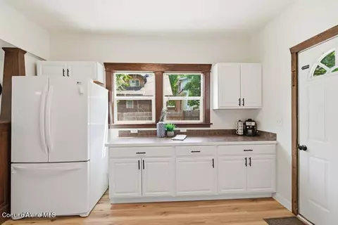 Kitchen - 5 E Mill Ave, Kellogg, ID 83837 photo 2 of 2
