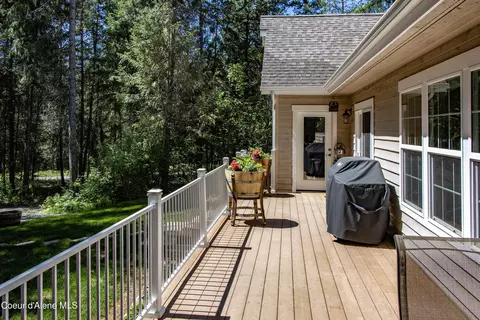 Exterior - 139 Mount Smith Ests, Cocolalla, ID 83813 photo 3 of 13