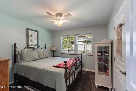 Bedroom - 139 Mount Smith Ests, Cocolalla, ID 83813 photo 4 of 6