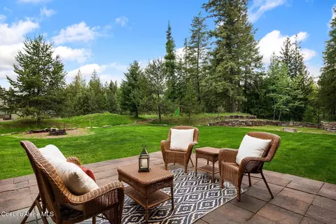 Exterior - 110 Wright Ct, Sandpoint, ID 83864 photo 8 of 19