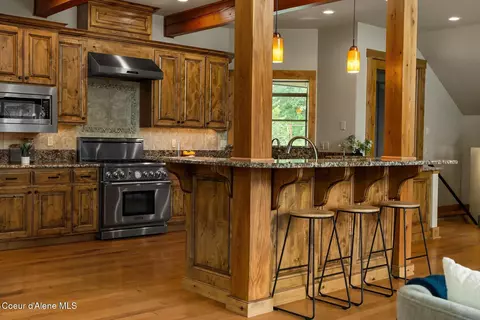 Kitchen - 110 Wright Ct, Sandpoint, ID 83864 photo 2 of 4