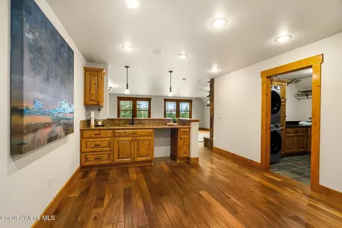 Entry Way - 110 Wright Ct, Sandpoint, ID 83864 photo 9 of 13