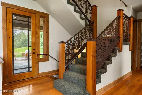 Entry Way - 110 Wright Ct, Sandpoint, ID 83864 photo 4 of 13