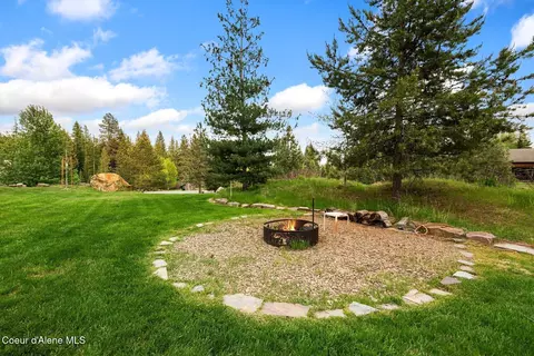 Exterior - 110 Wright Ct, Sandpoint, ID 83864 photo 11 of 19
