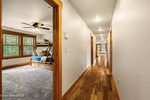 Entry Way - 110 Wright Ct, Sandpoint, ID 83864 photo 8 of 13