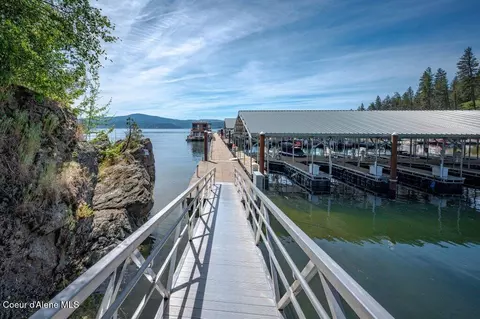 1100 E Lakeshore Dr, Coeur D'alene, ID 83814