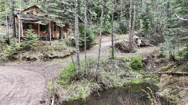 1546 Pup Paw Trl, Priest River, ID 83856