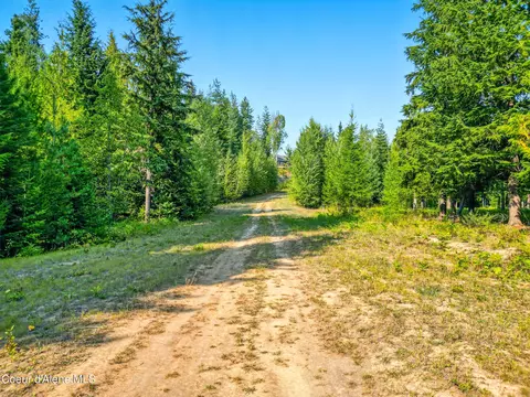 125 Ranch Rd, Naples, ID 83847 photo 19